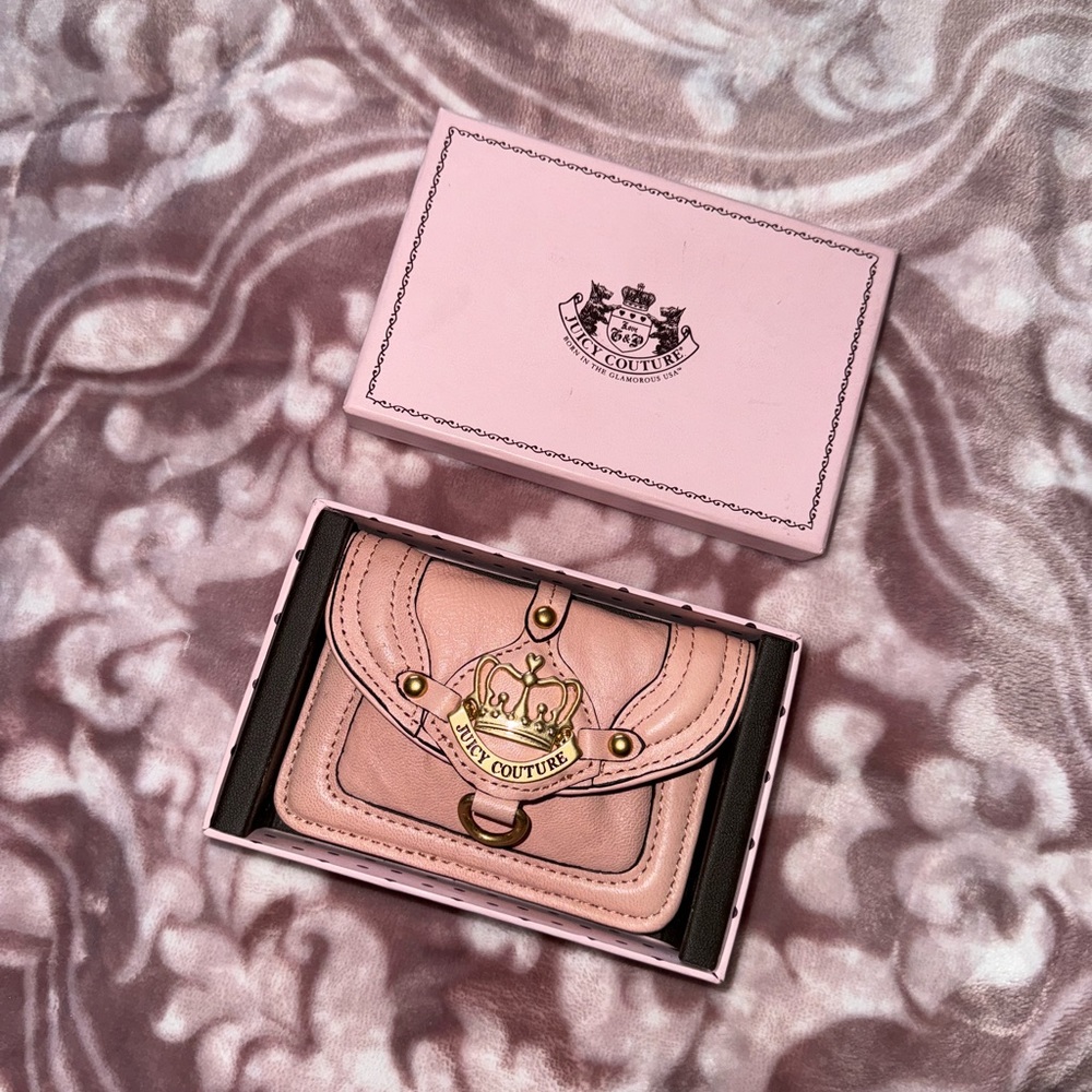 Pink leather Juicy Couture wallet with box